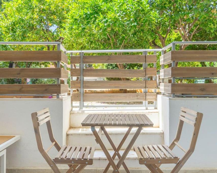 Voula'S Secret Garden Studio Atenas Exterior foto